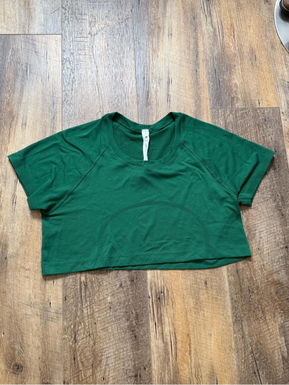 Lululemon Swiftly Tech Short Sleeve Shirt in Everglade Green